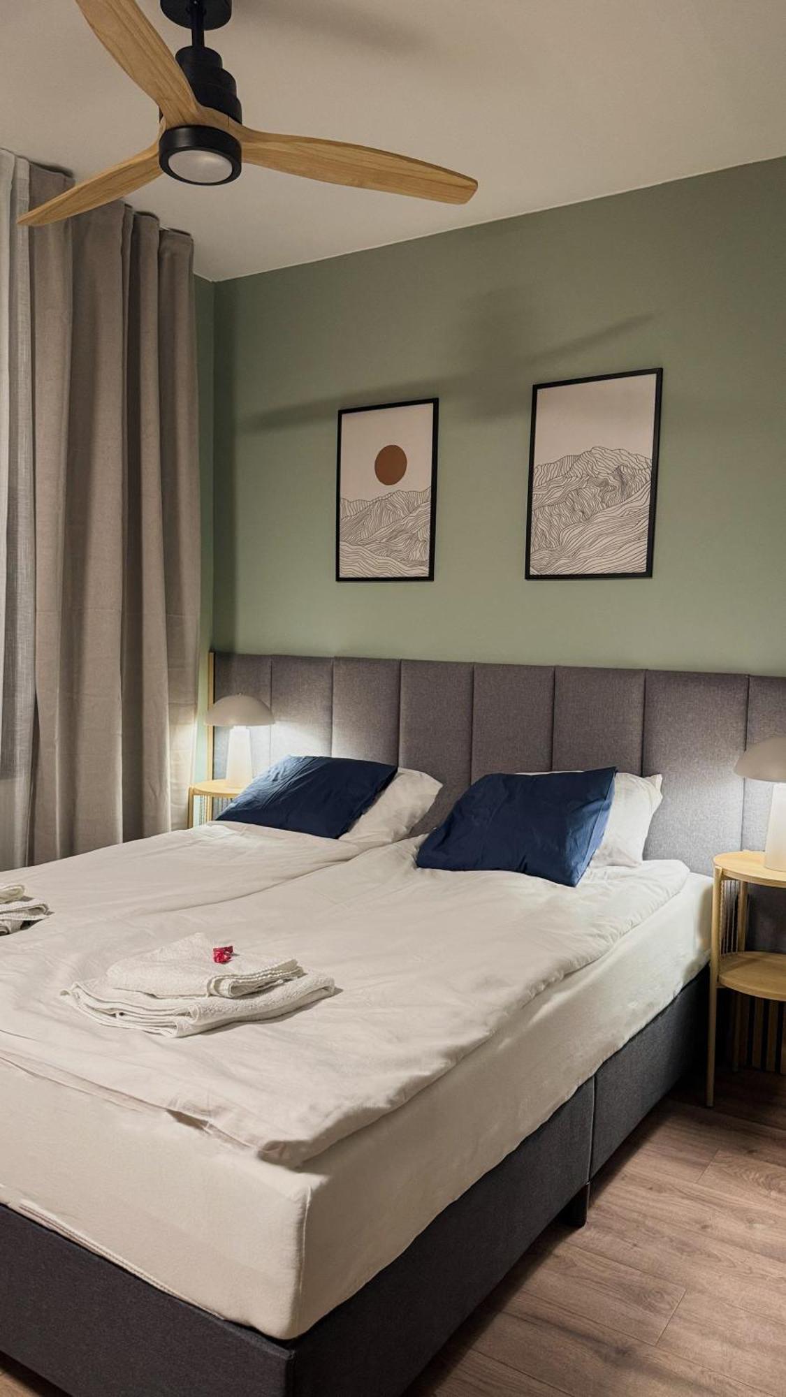 Studio Apartment King Bed