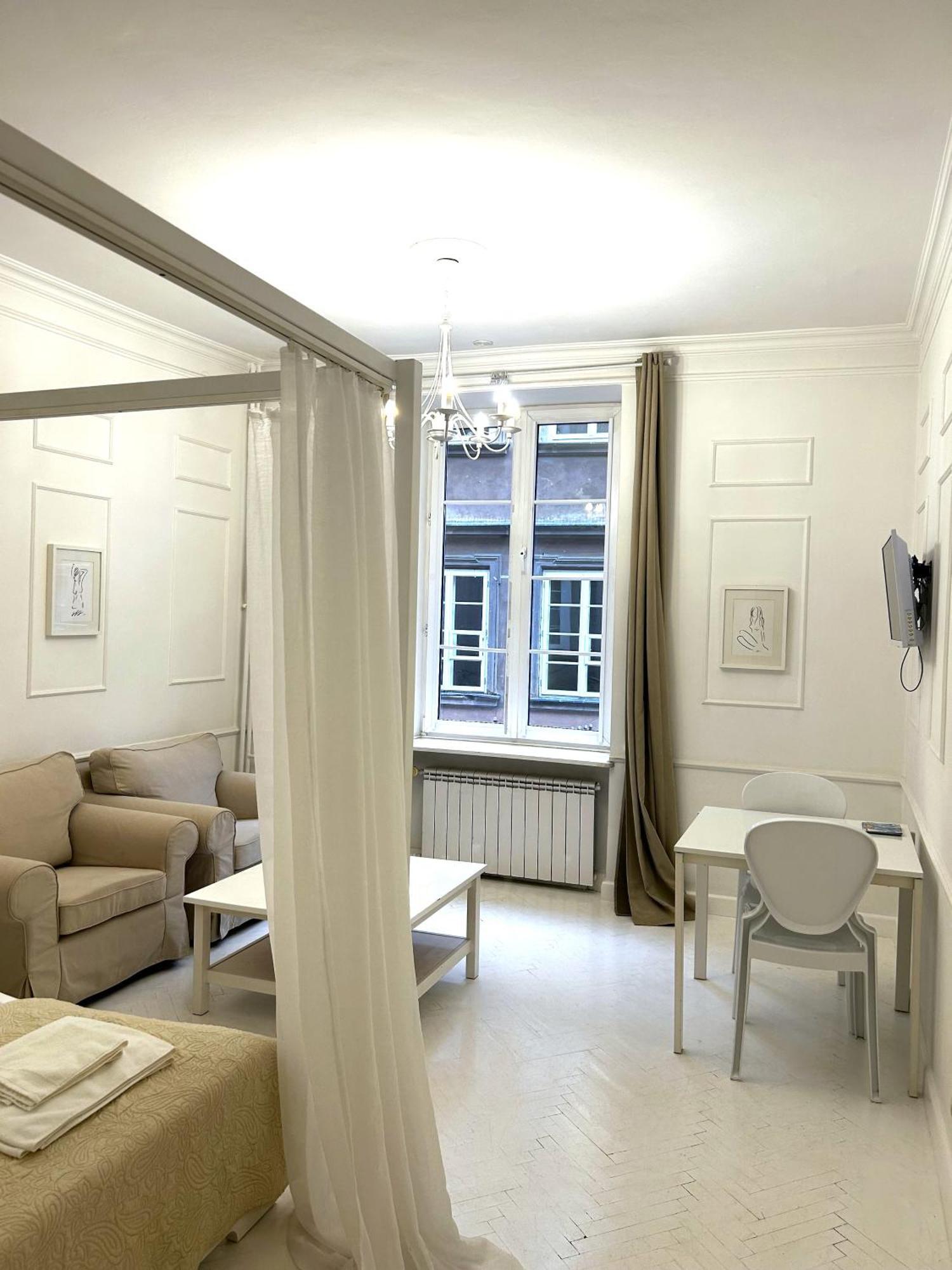 Deluxe Apartment 34 or 36 Piwna Street