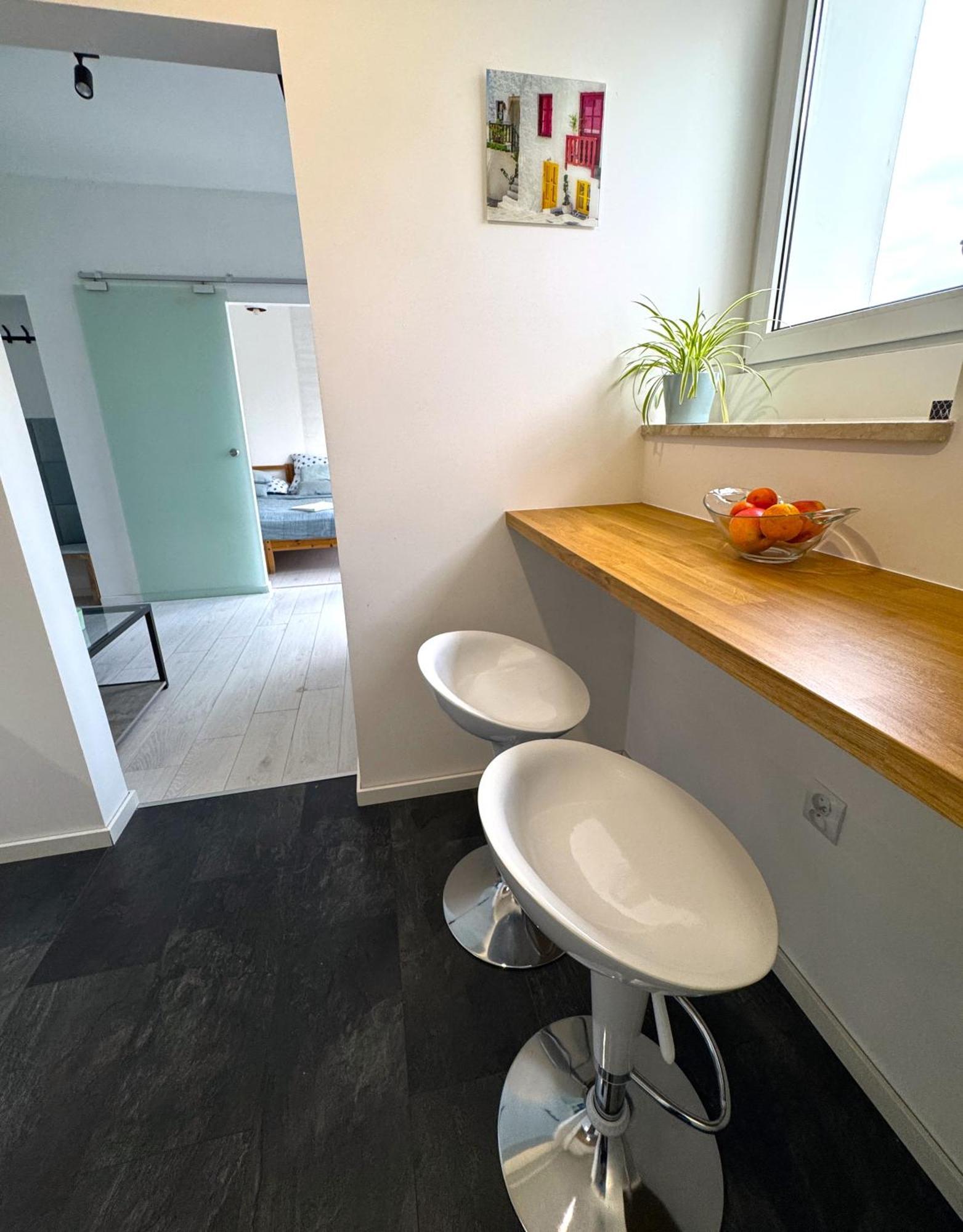 One-Bedroom Standard Apartment