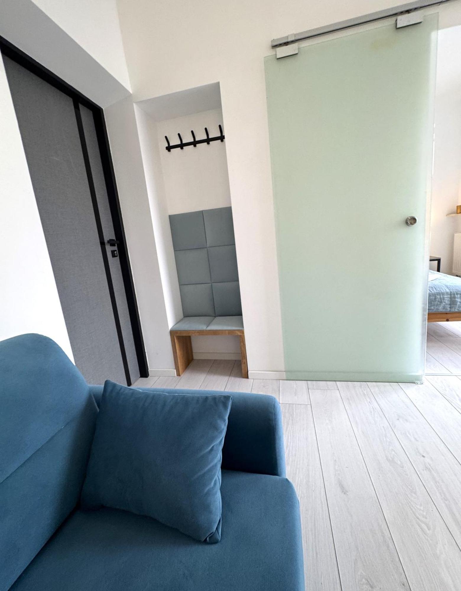 One-Bedroom Standard Apartment