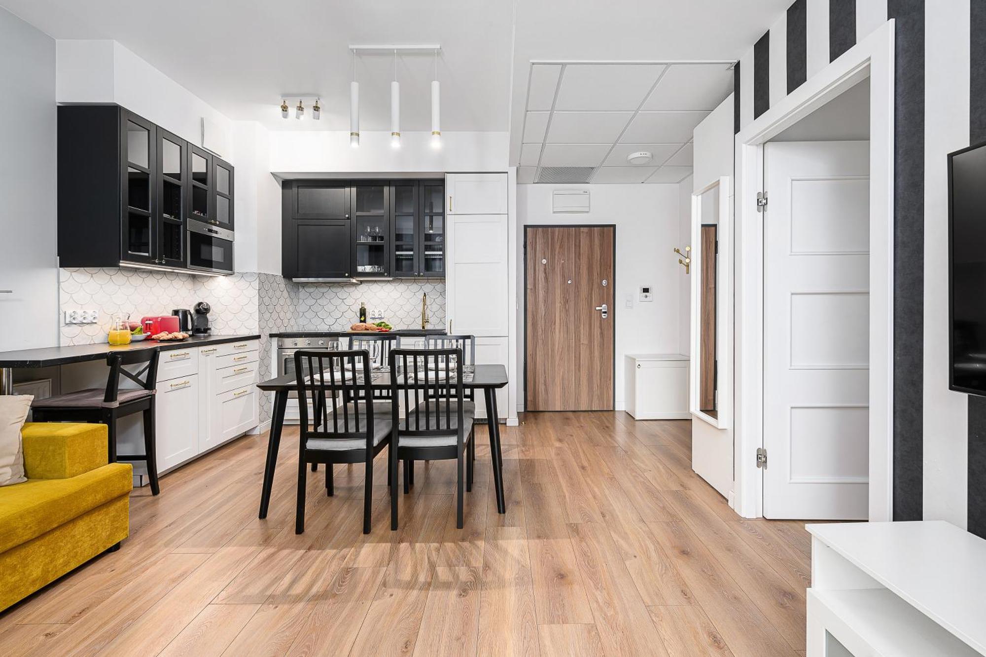 One-Bedroom Apartment