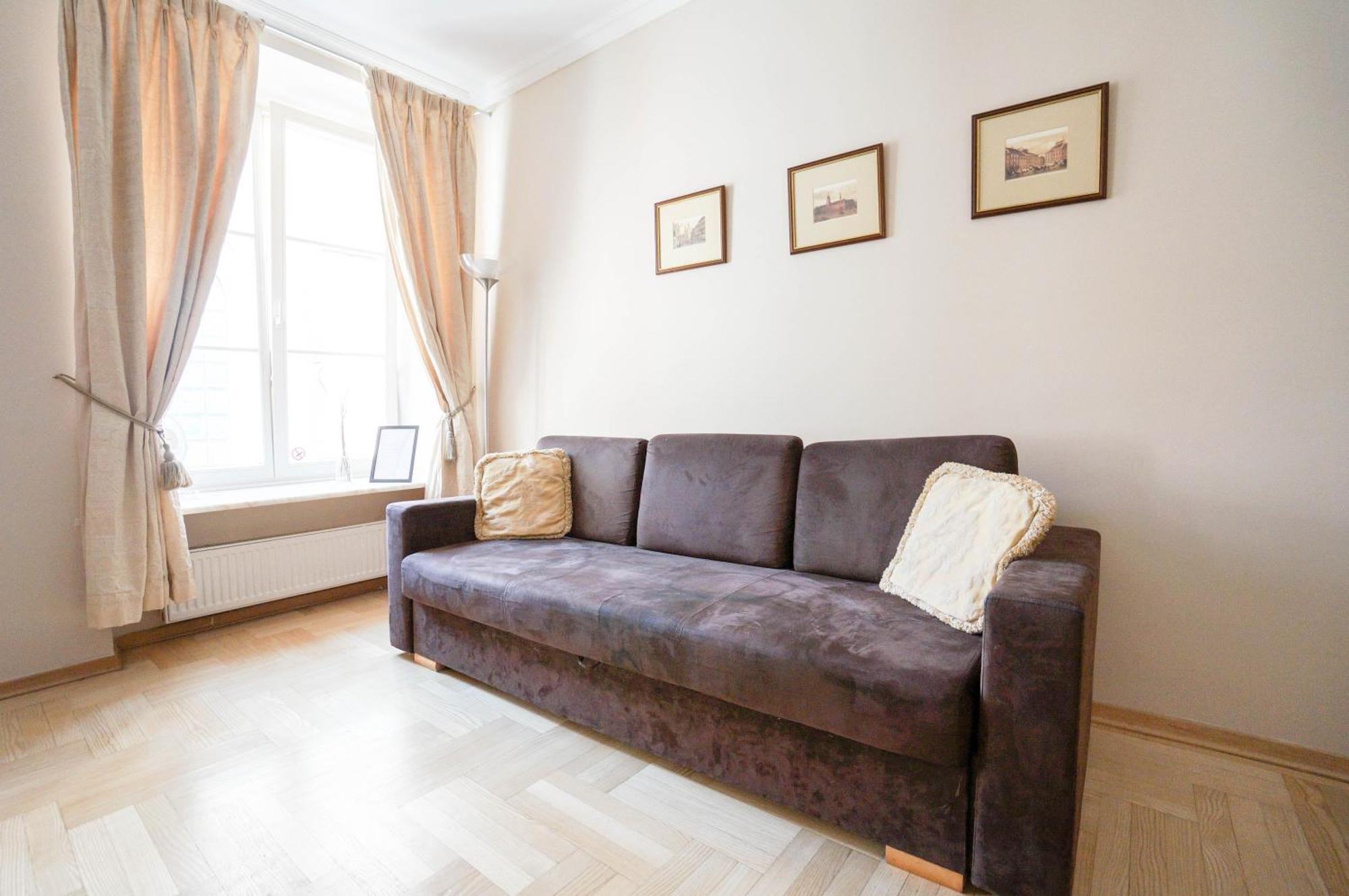 Two-Bedroom Apartment 17 Świętojańska Street