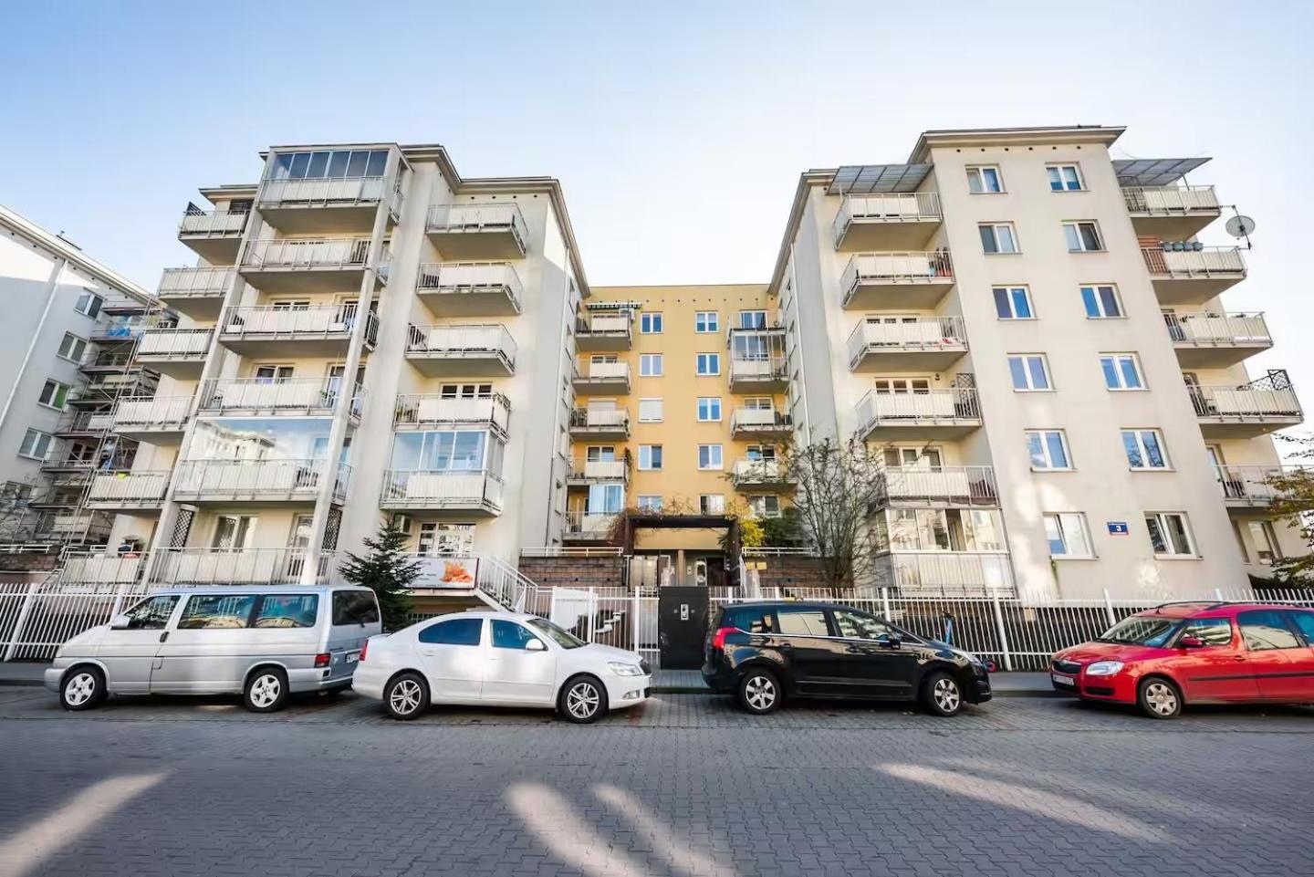 One-Bedroom Apartment Balcony