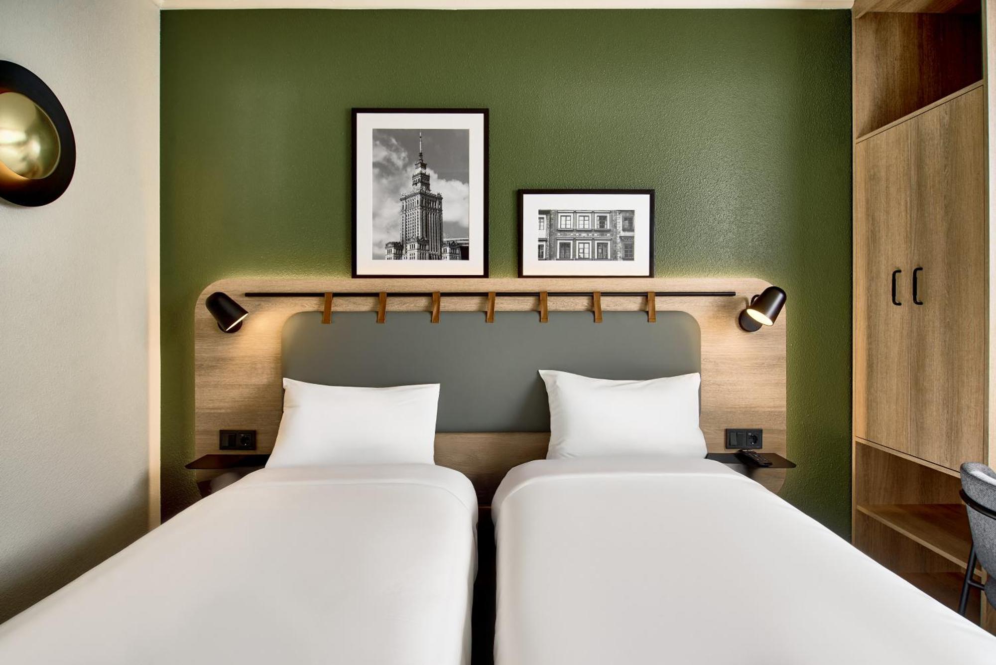 Standard Room 2 Single Beds