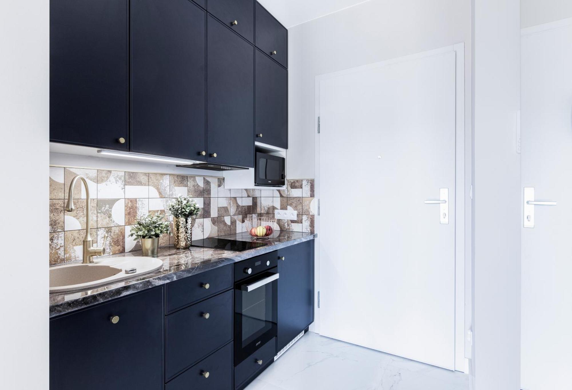 Studio Apartment