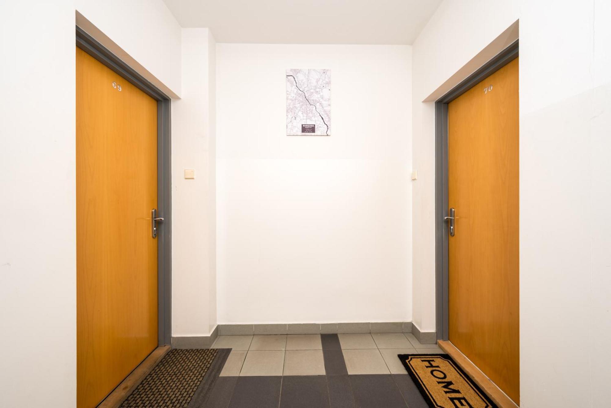 Deluxe Studio