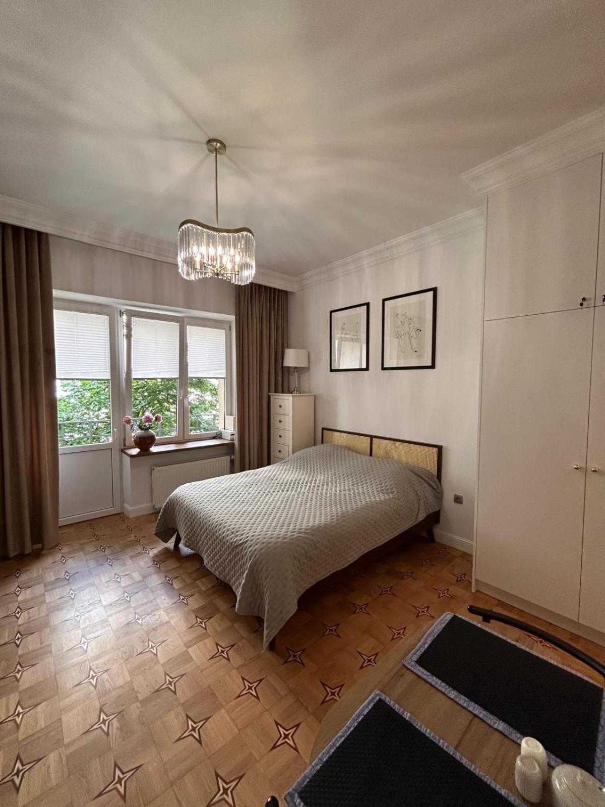 Studio Apartment Balcony