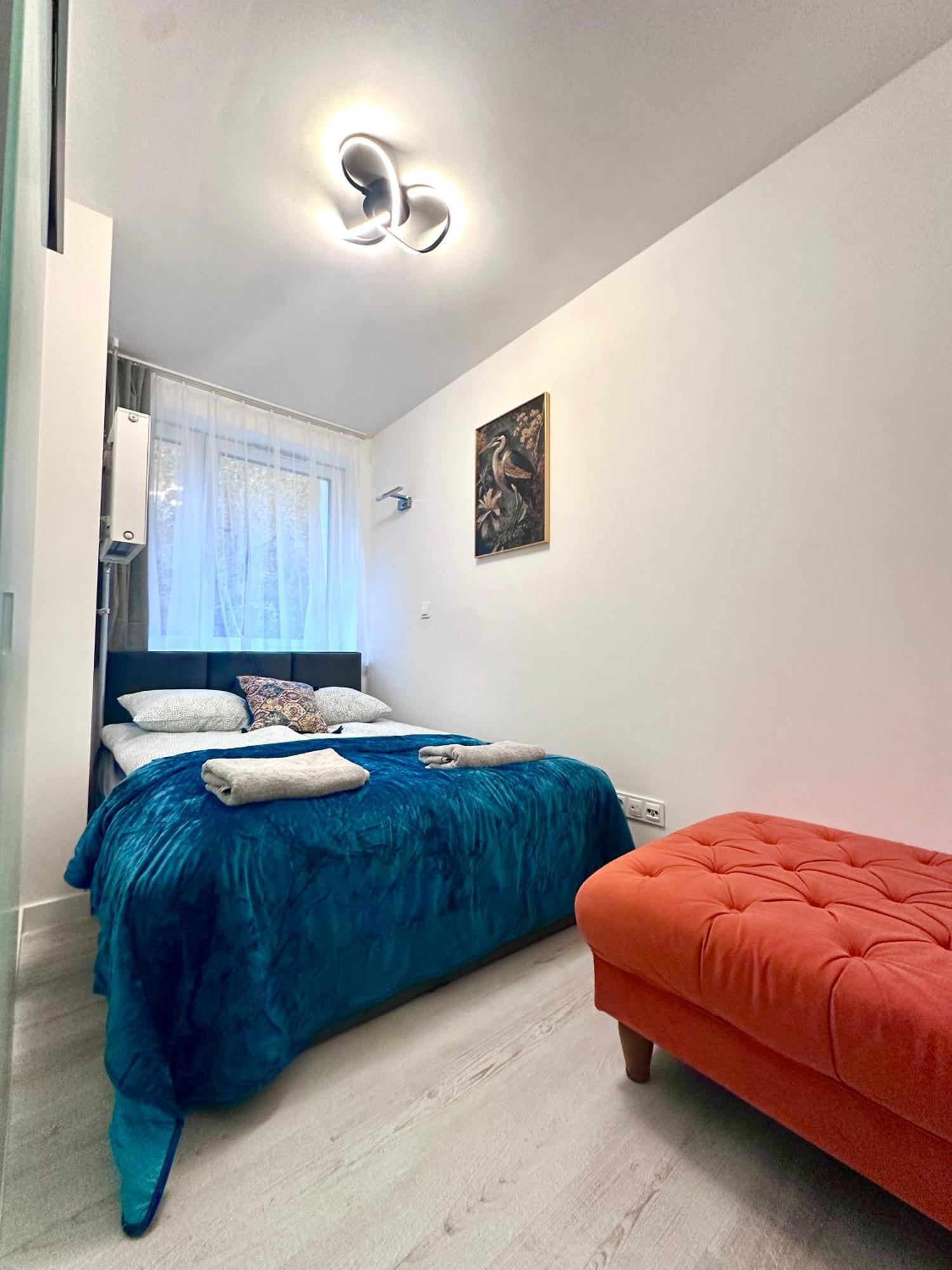 Superior One-Bedroom Apartment