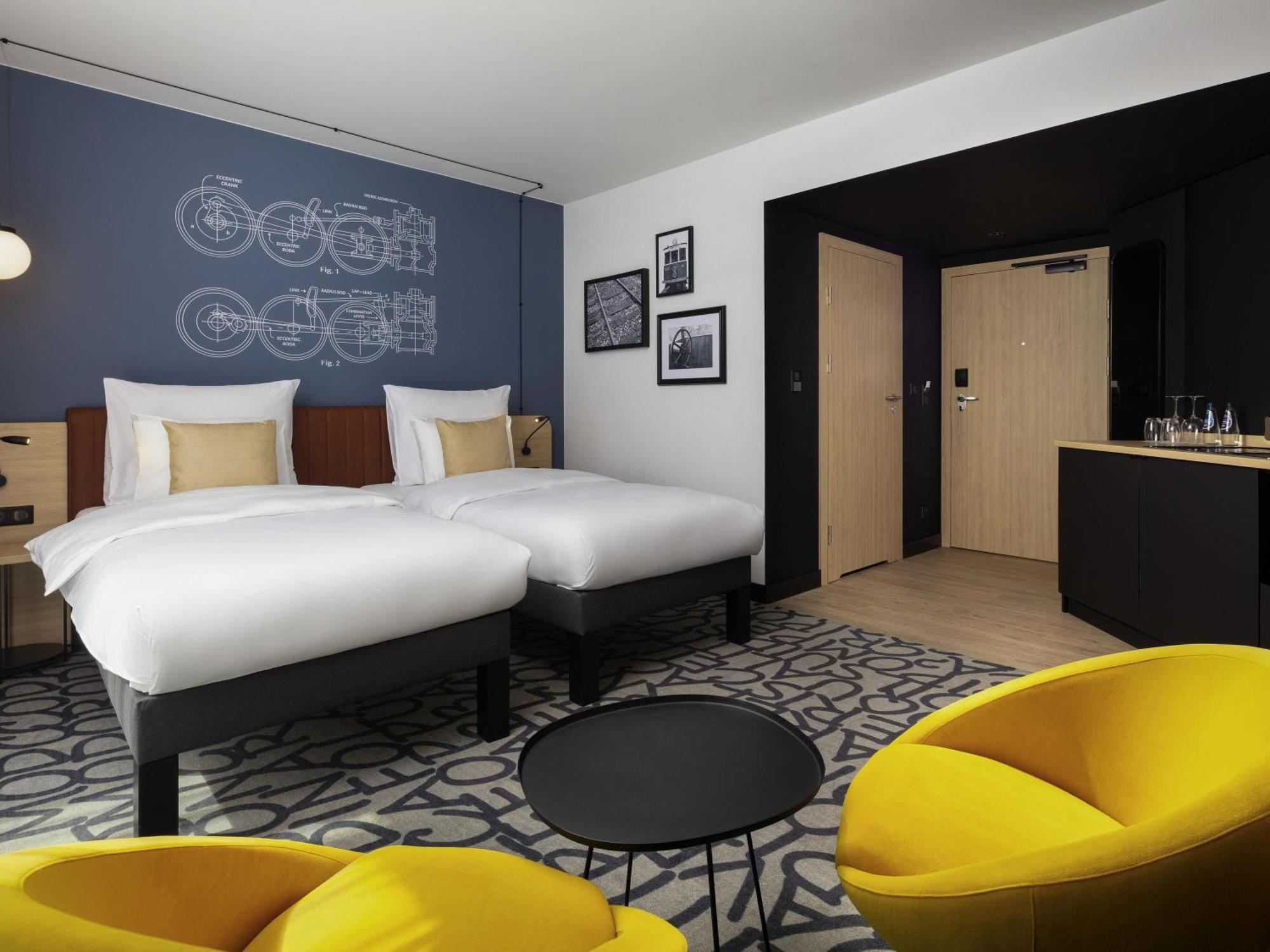 Superior Twin Room