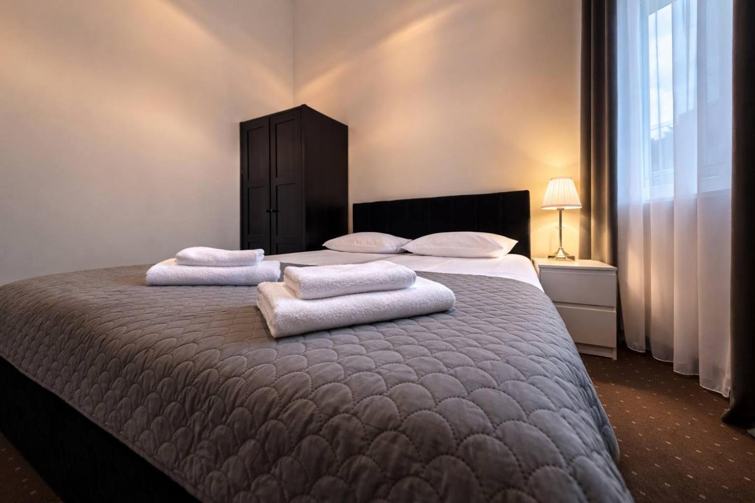 Double Room Private Bathroom