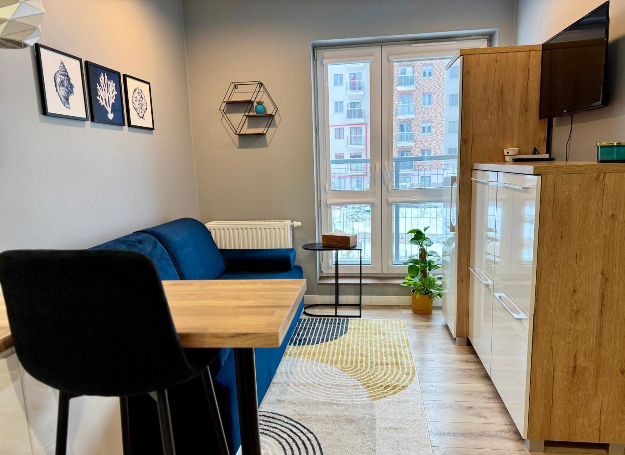 One-Bedroom Apartment