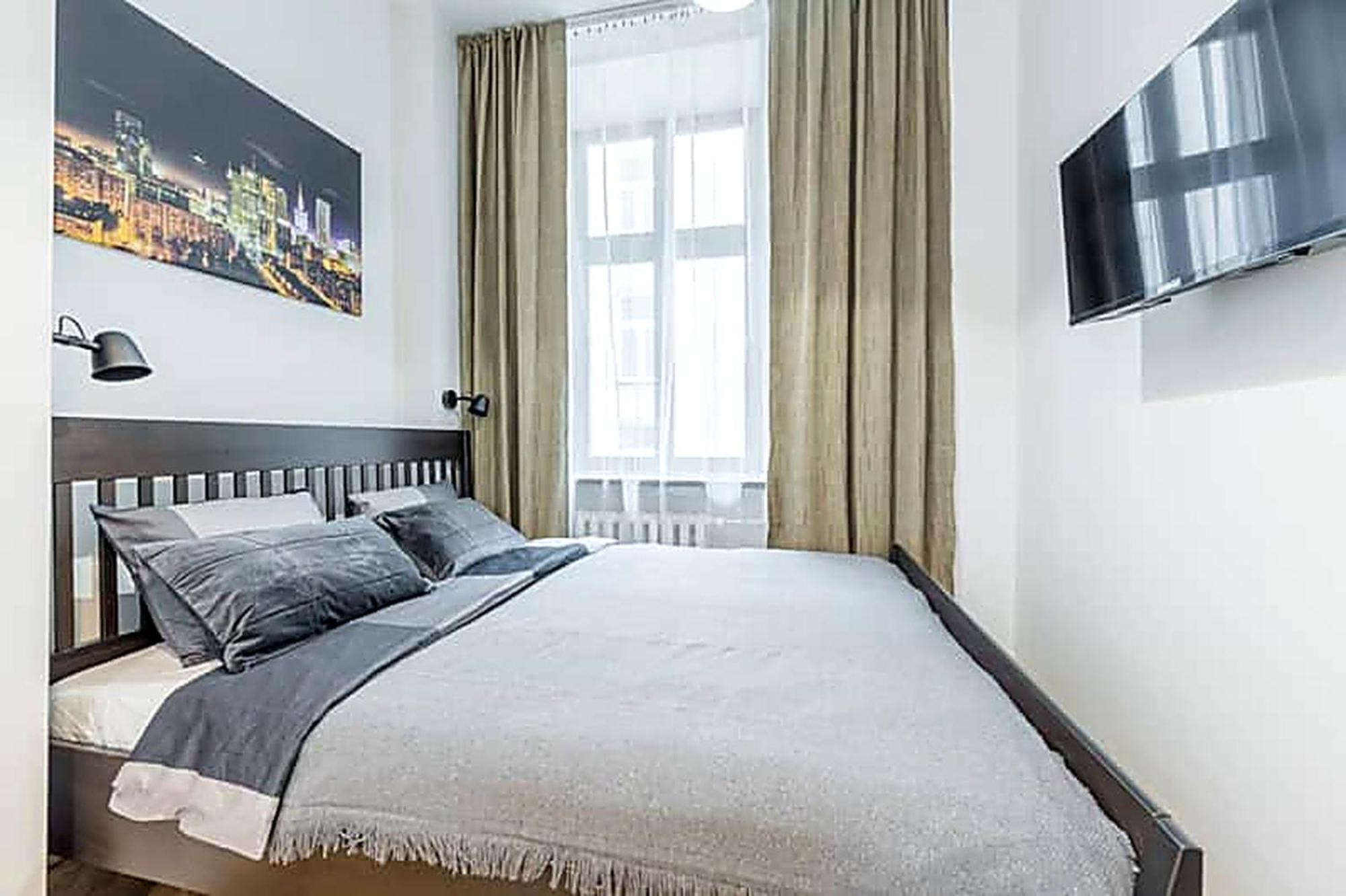 Studio Apartment One Double Bed