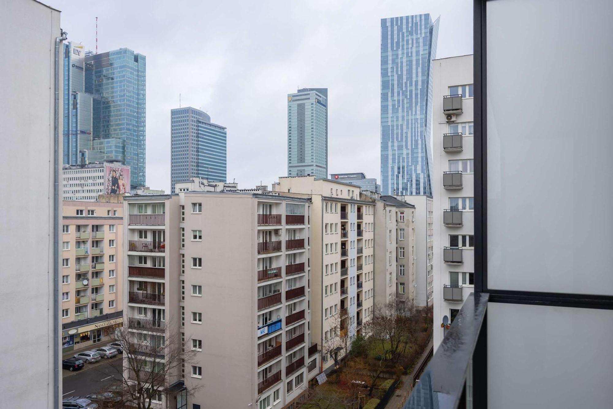 Studio Balcony
