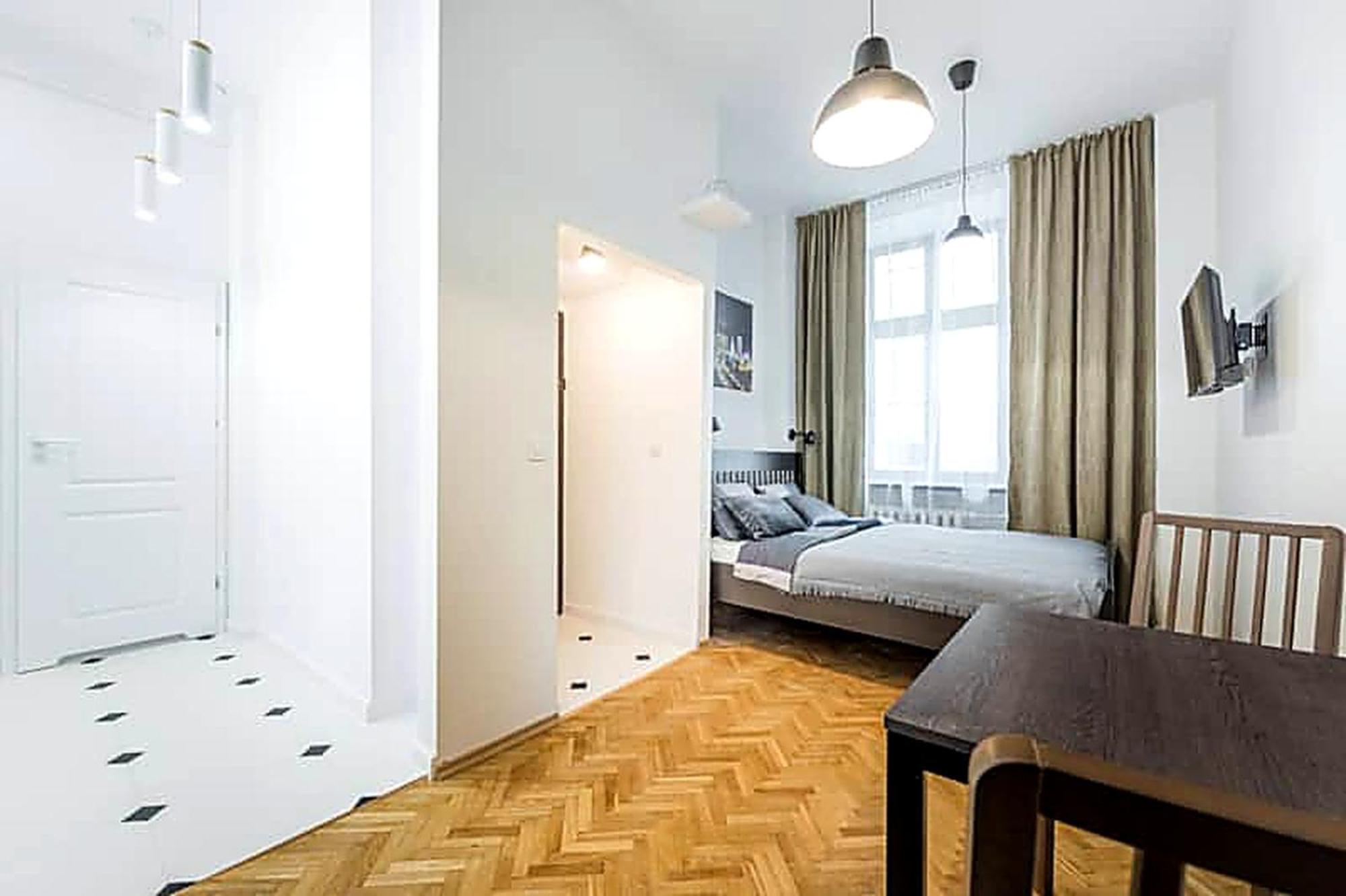 Studio Apartment One Double Bed