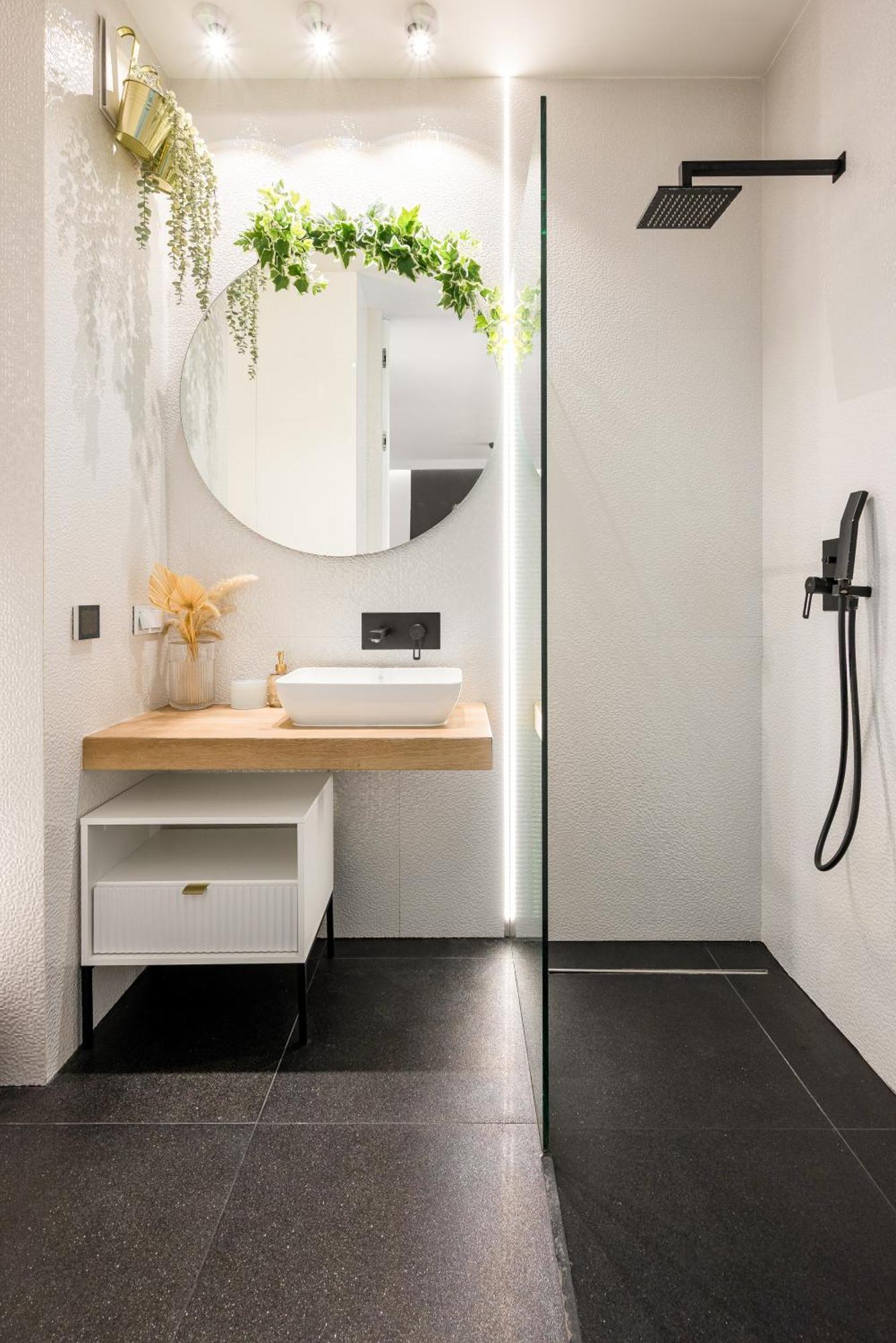 Studio Apartment Balcony