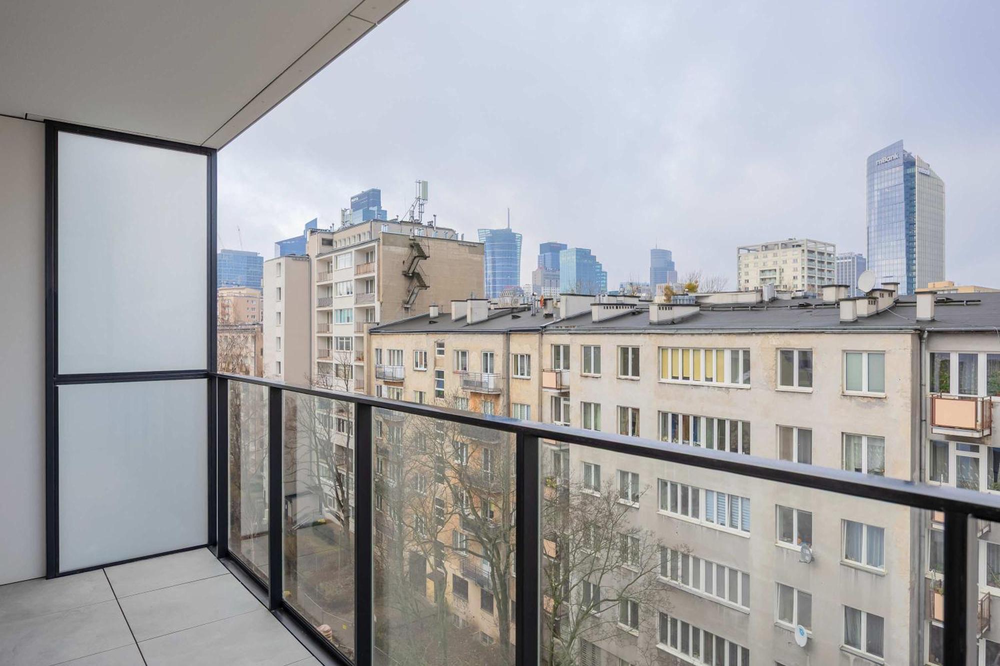 Studio Balcony