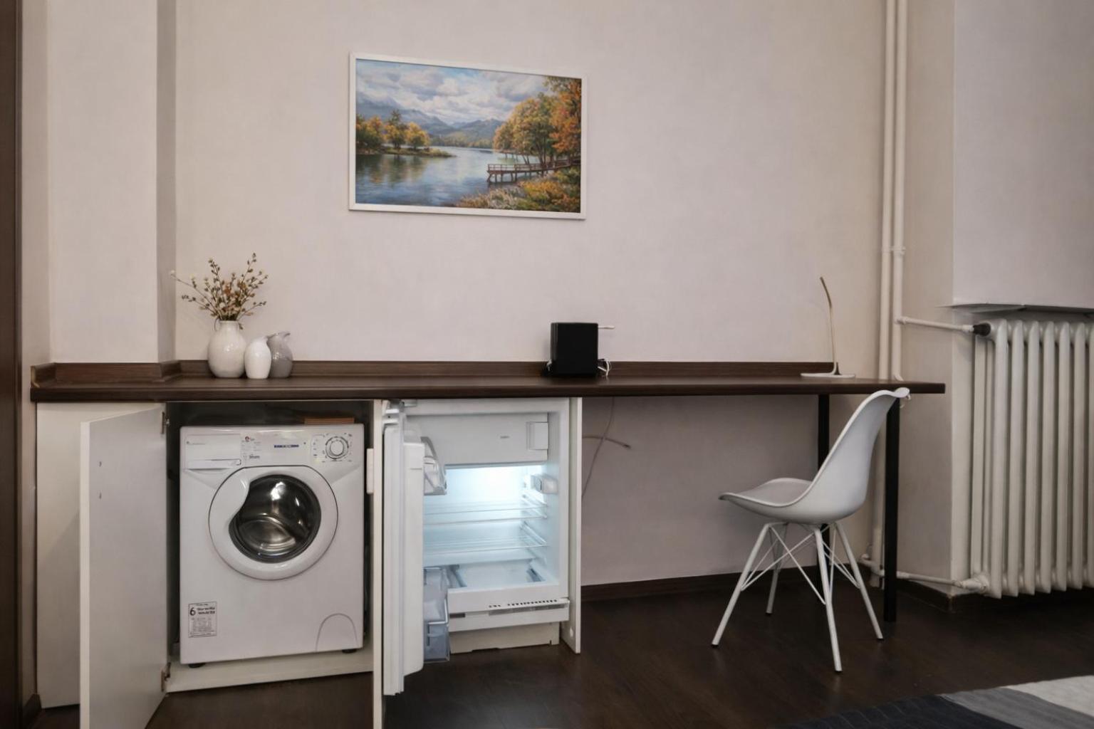 Studio Apartment One Double Bed