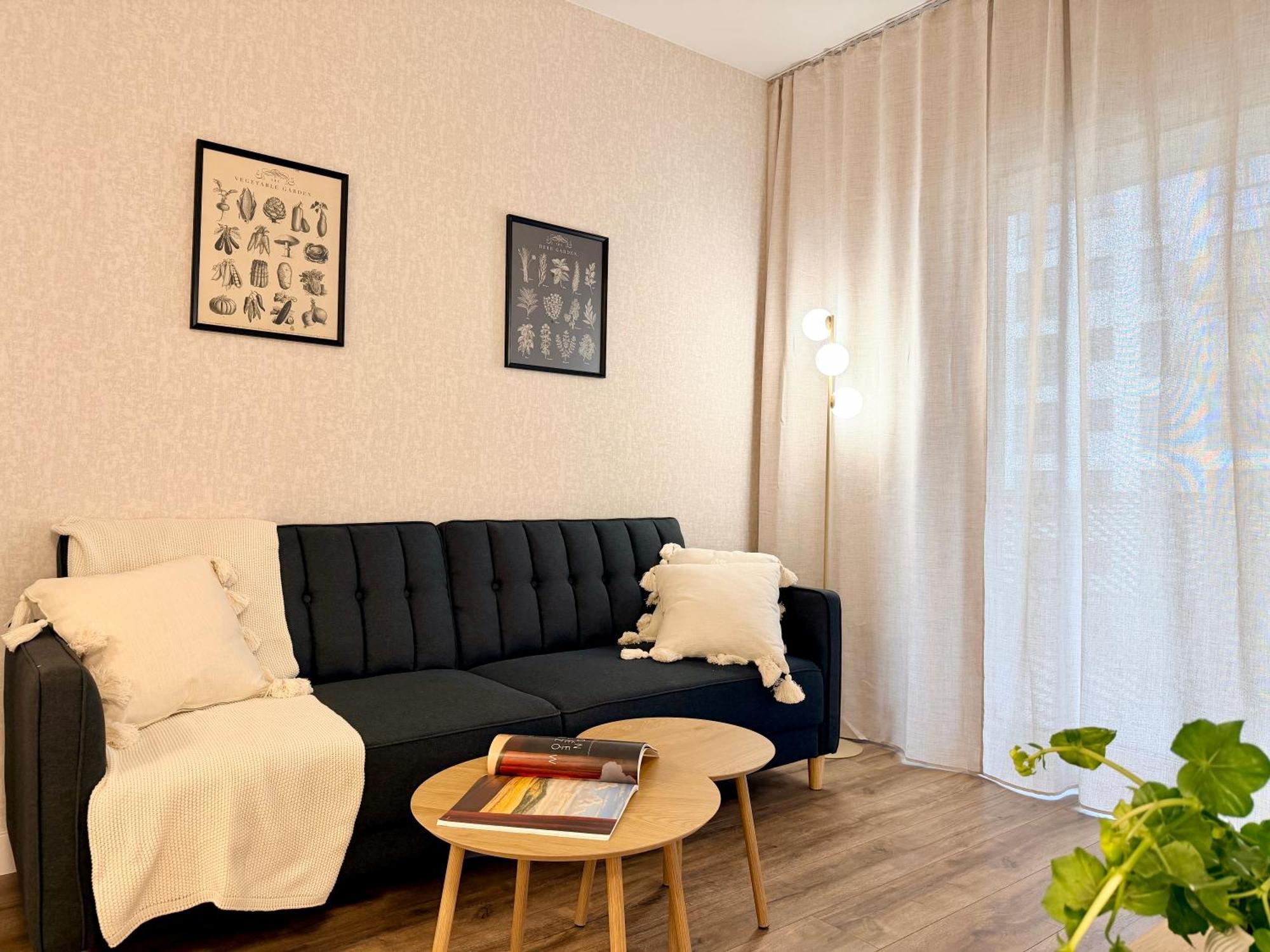 Superior One-Bedroom Apartment Balcony