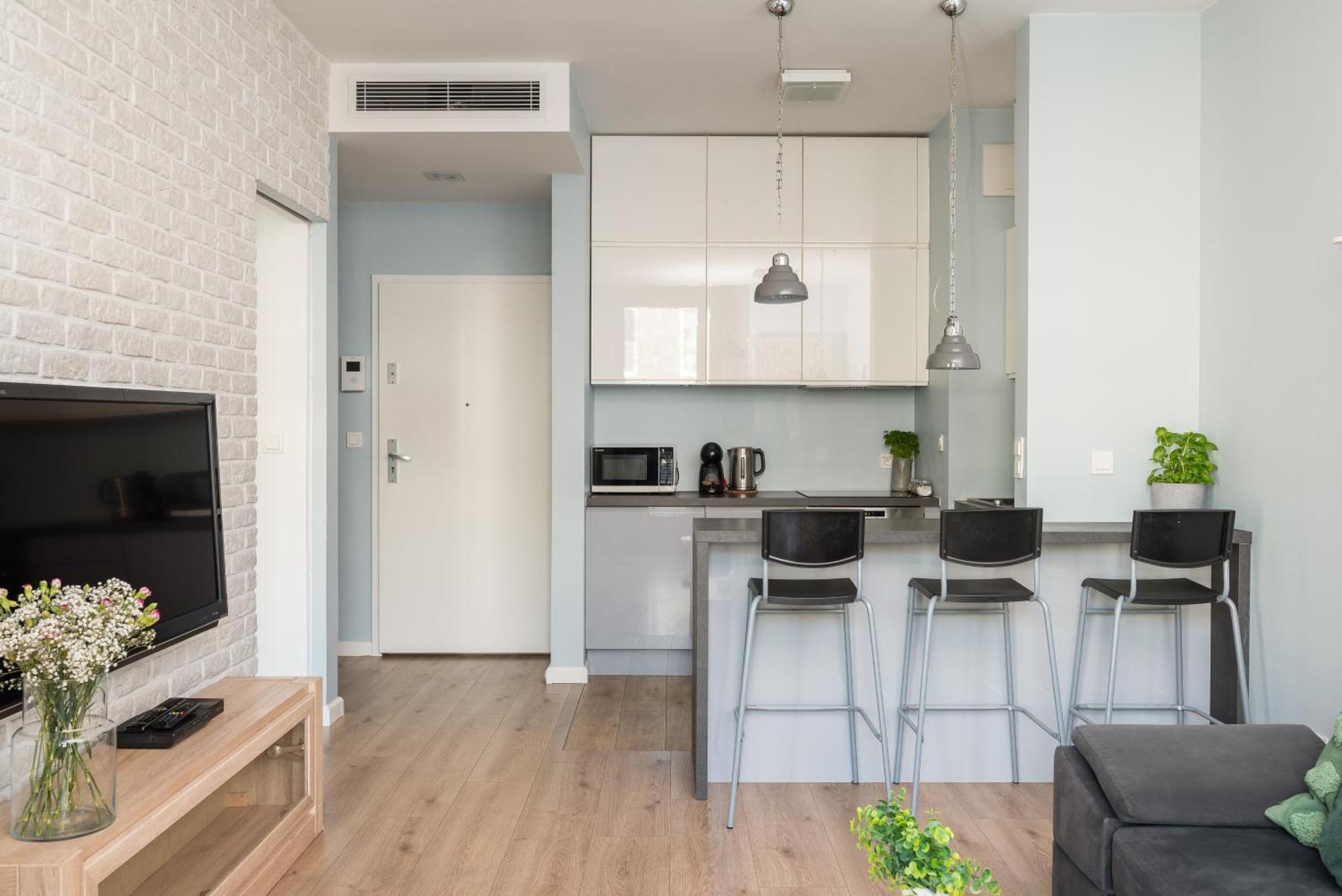 One-Bedroom Deluxe Apartment