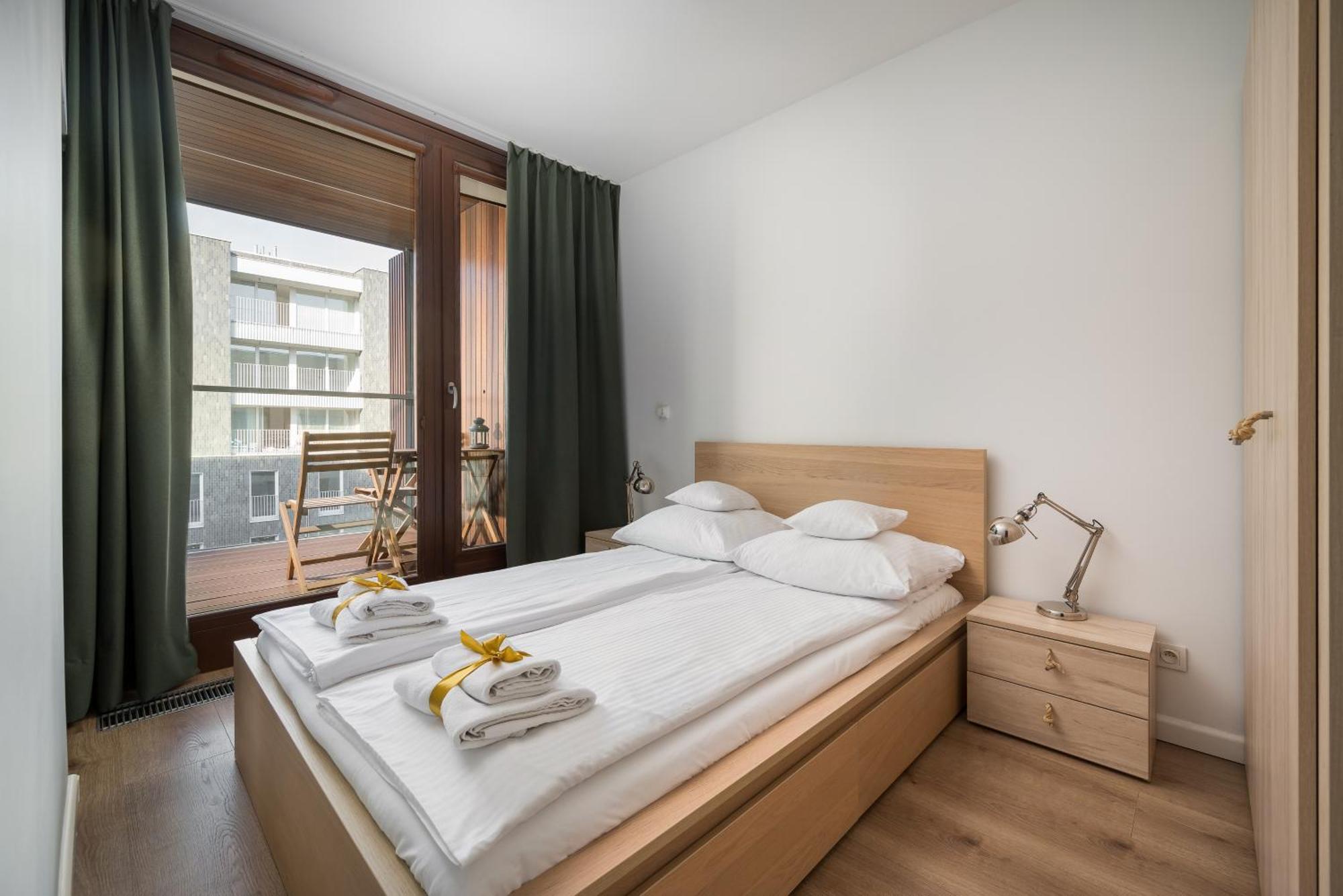 One-Bedroom Deluxe Apartment