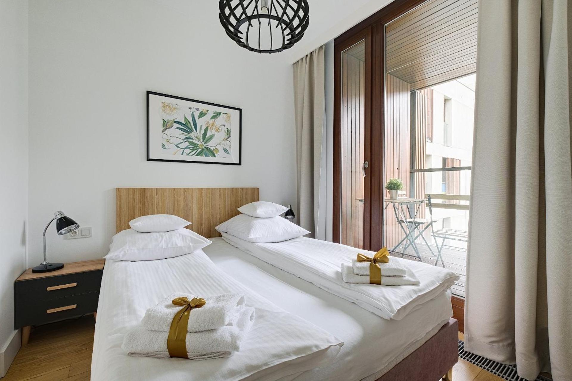 Superior One-Bedroom Apartment Balcony