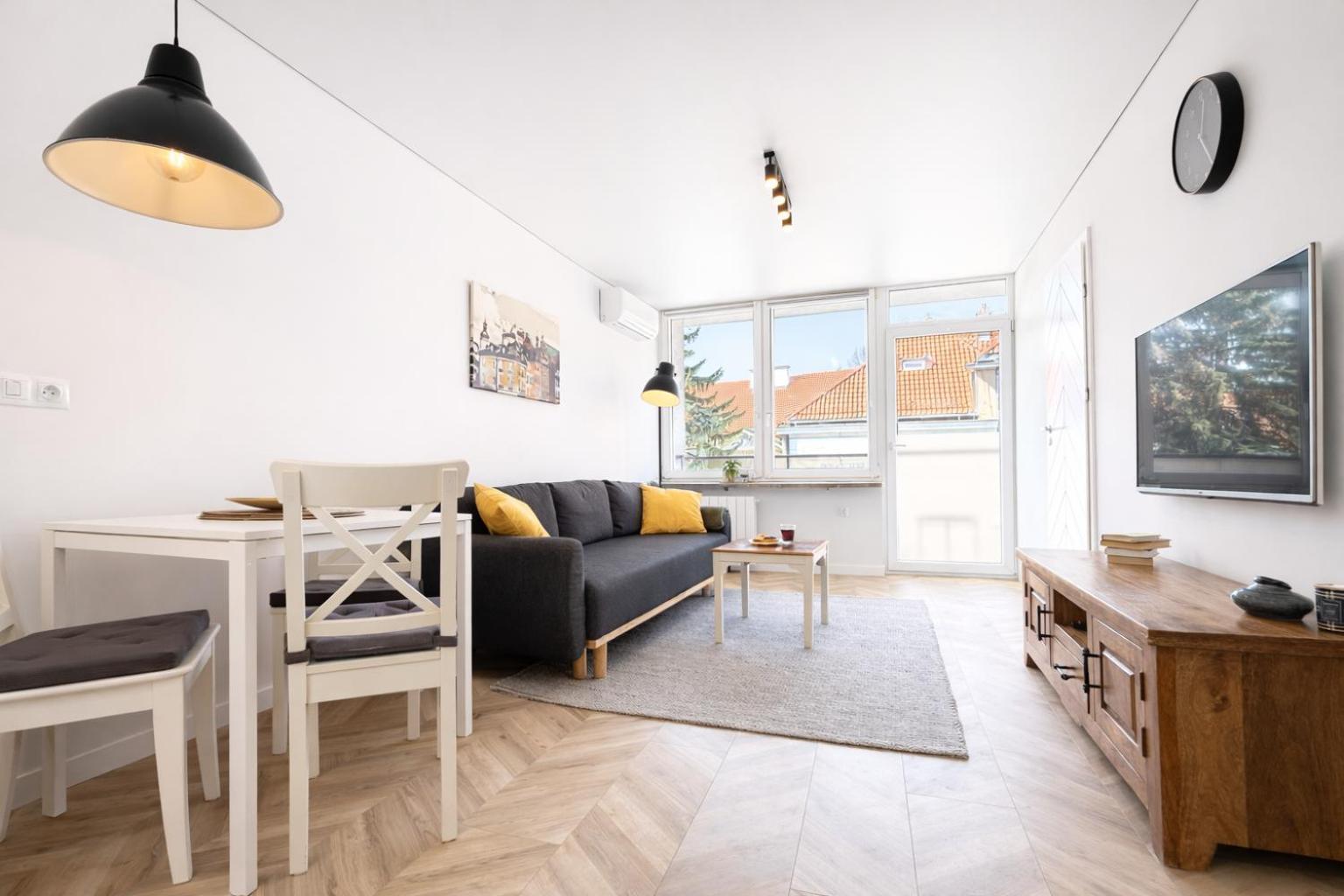 One-Bedroom Apartment