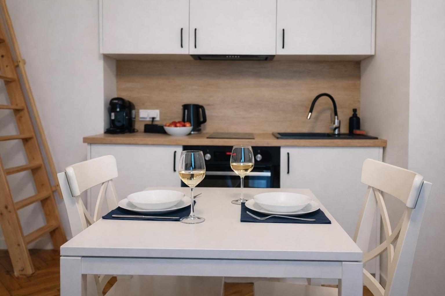 Studio Apartment One Double Bed