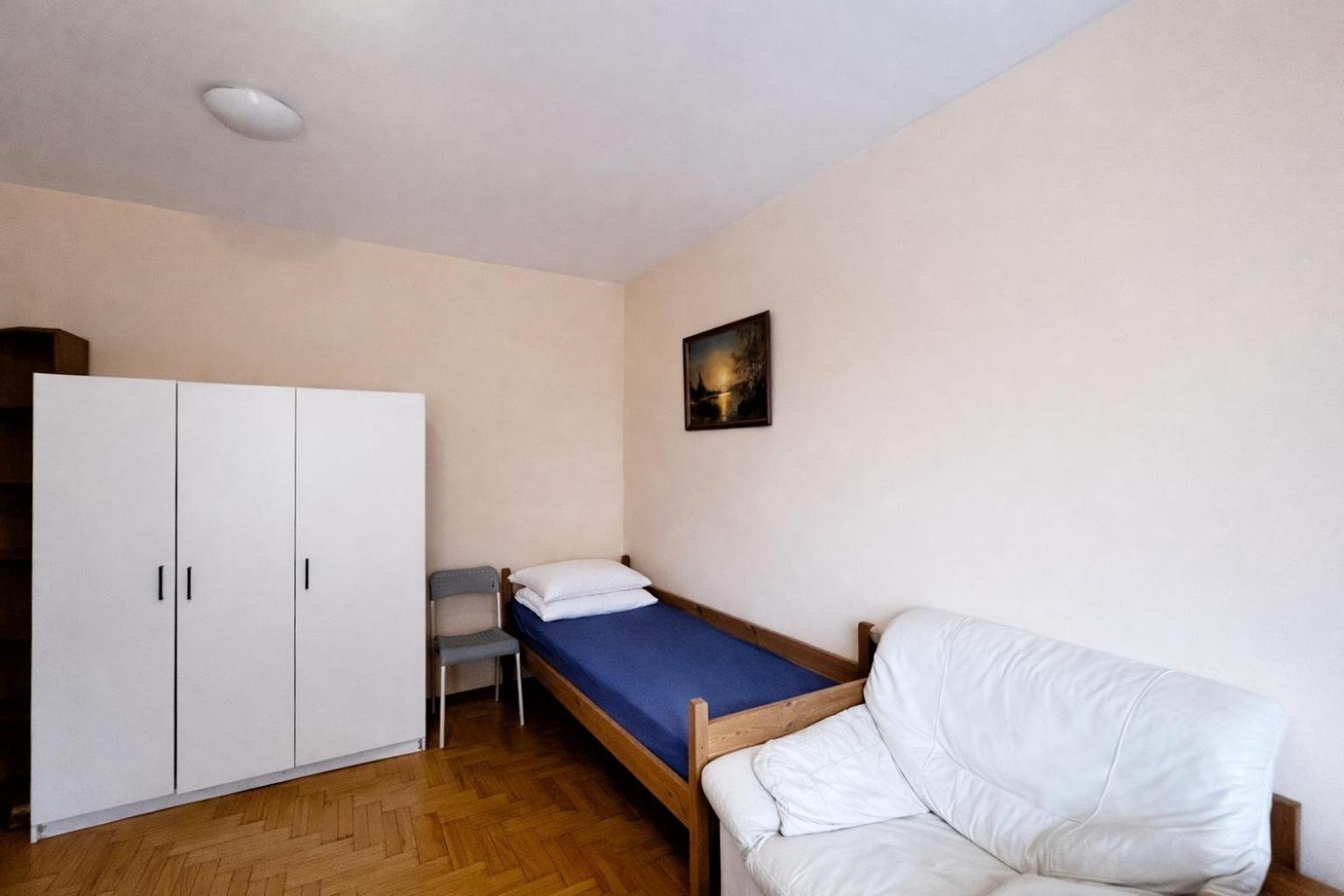 Bed 4-Bed Dormitory Room