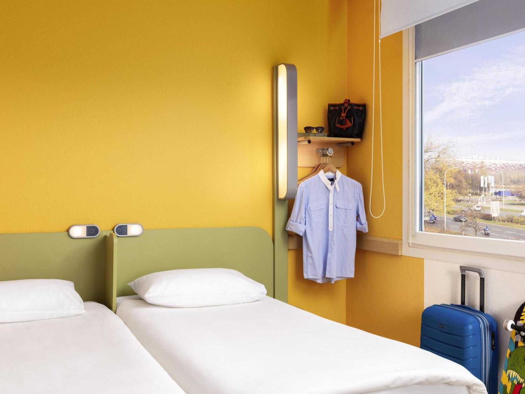 Standard Room Three Single Beds