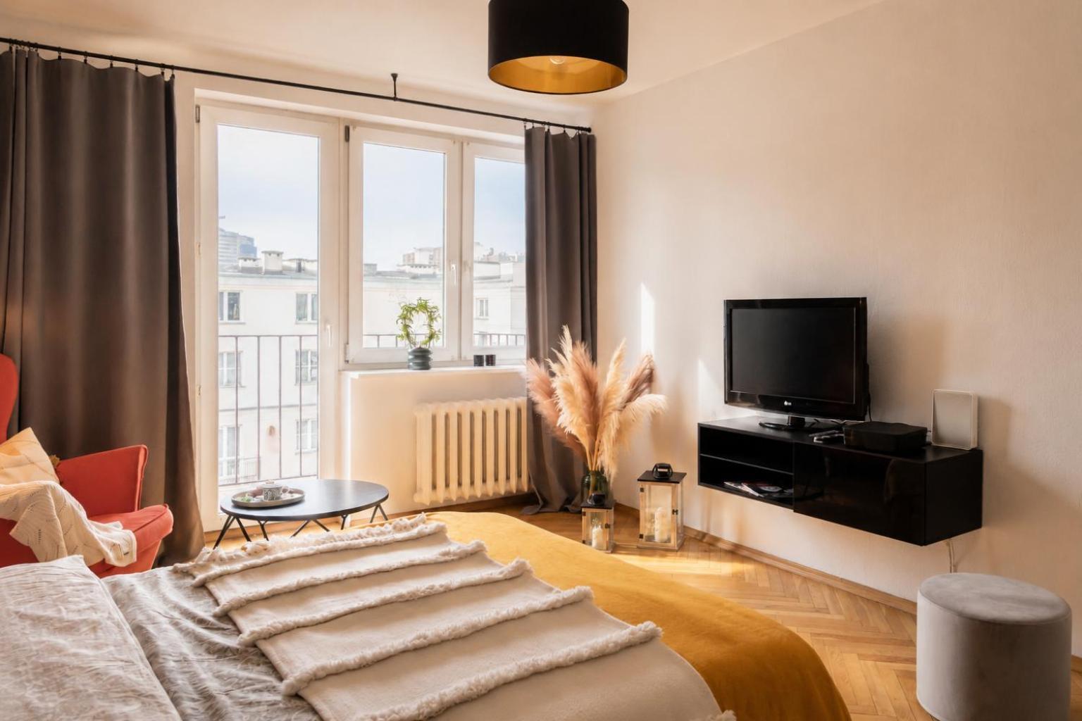 Studio Apartment