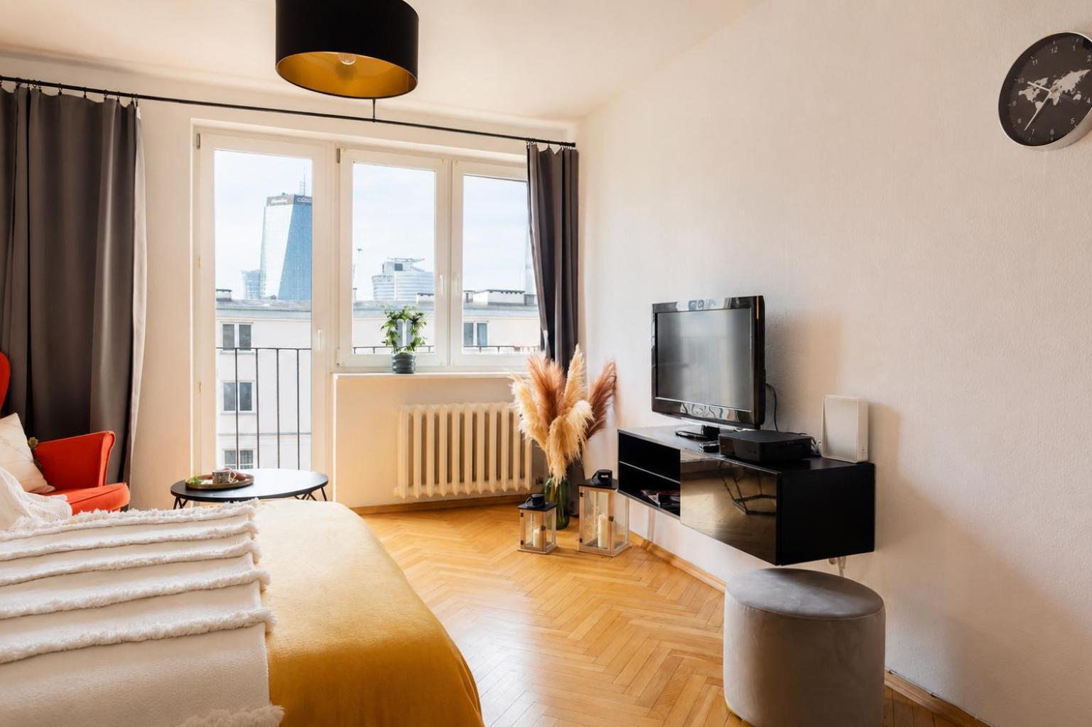 Studio Apartment