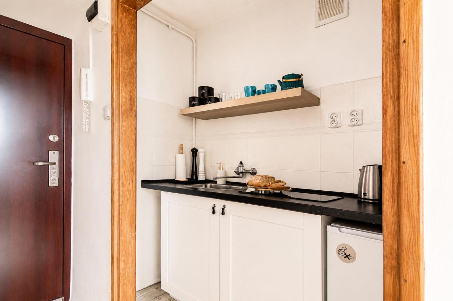 Studio Apartment