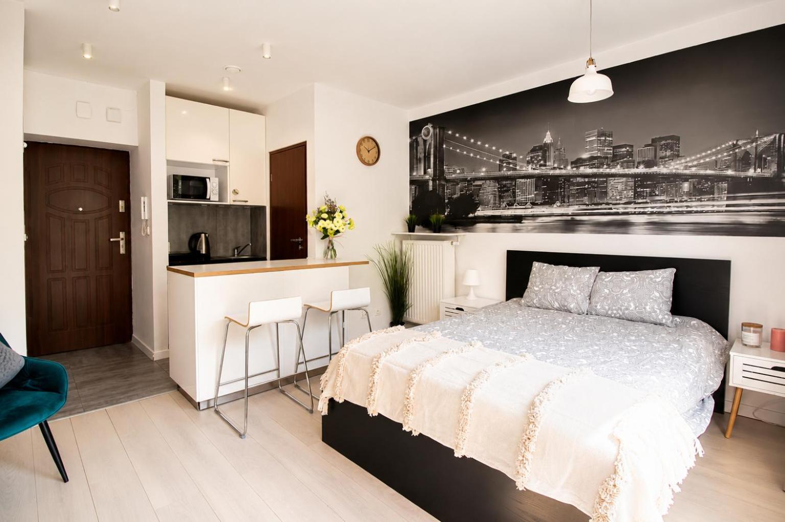 Studio Apartment
