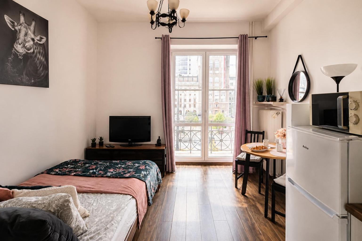 Studio Apartment