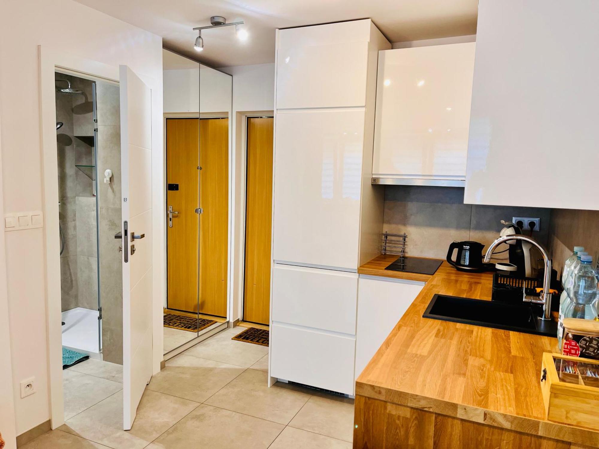 Studio Apartment