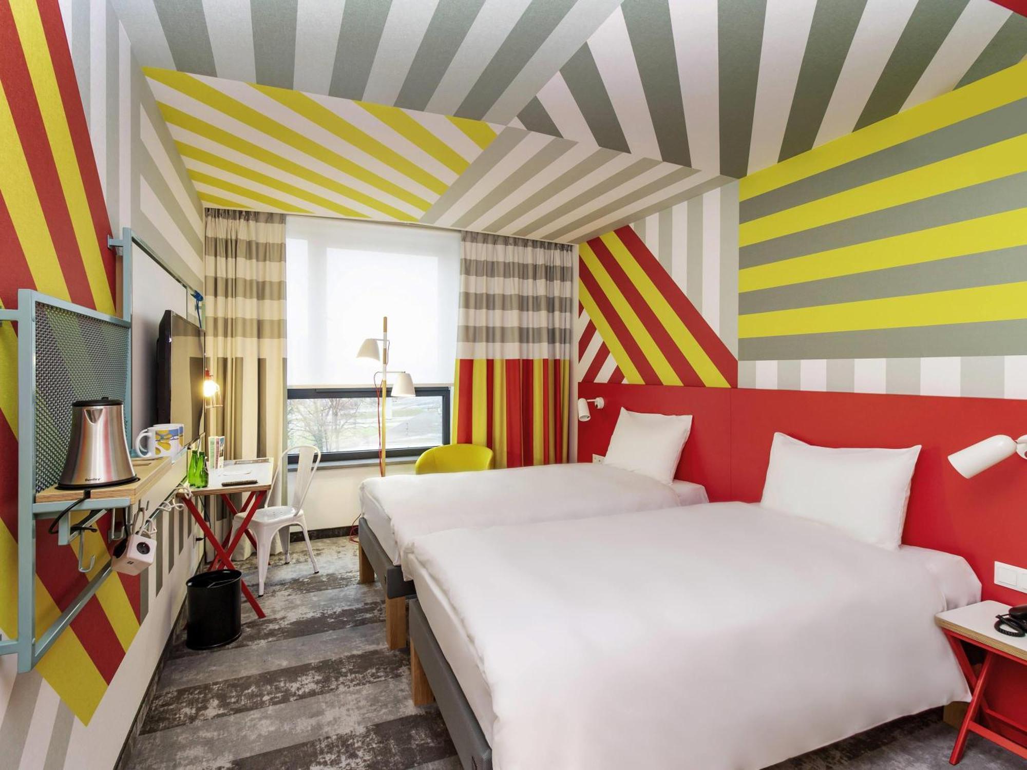 Standard Room Two Single Beds