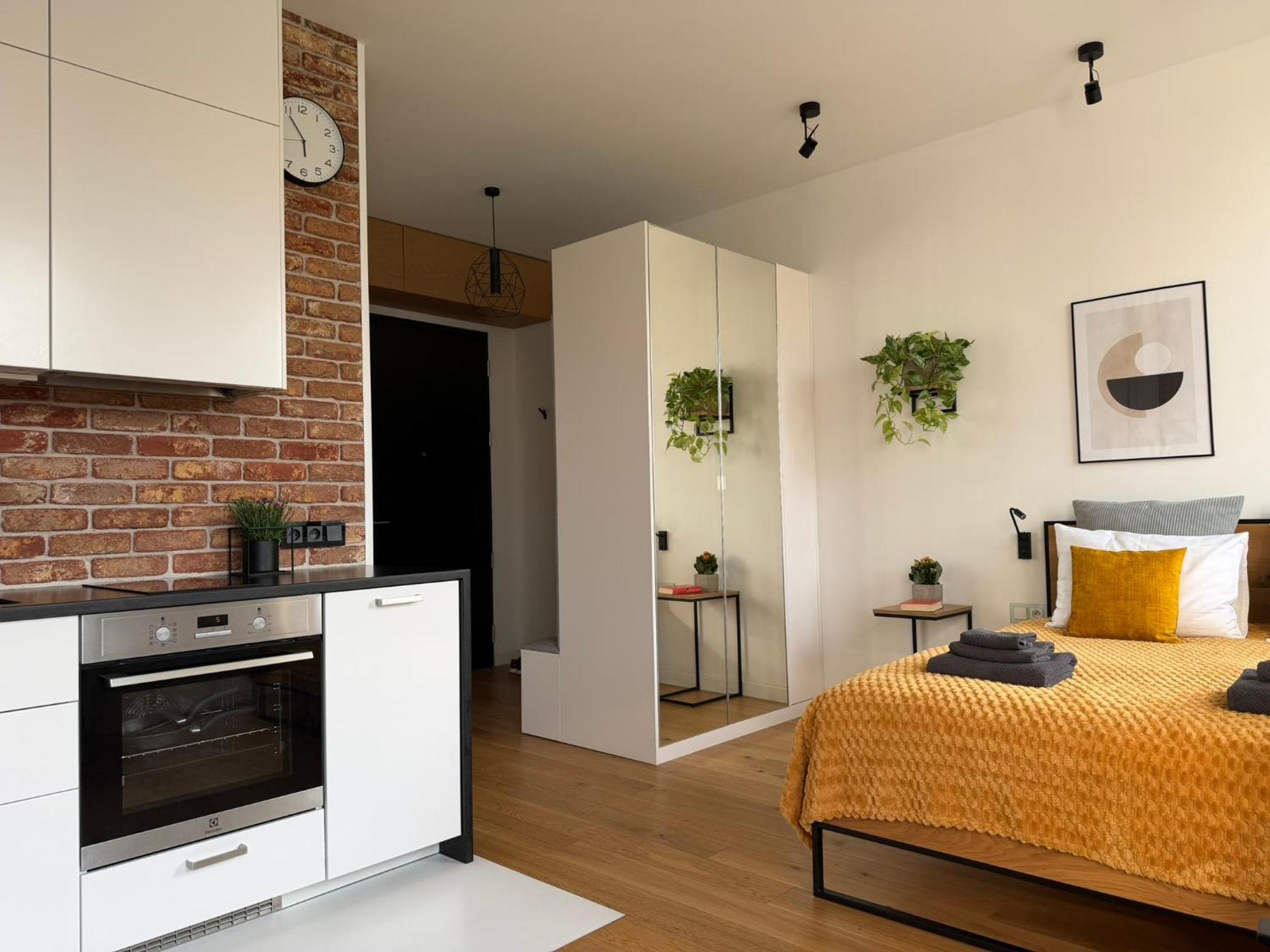 One-Bedroom Apartment