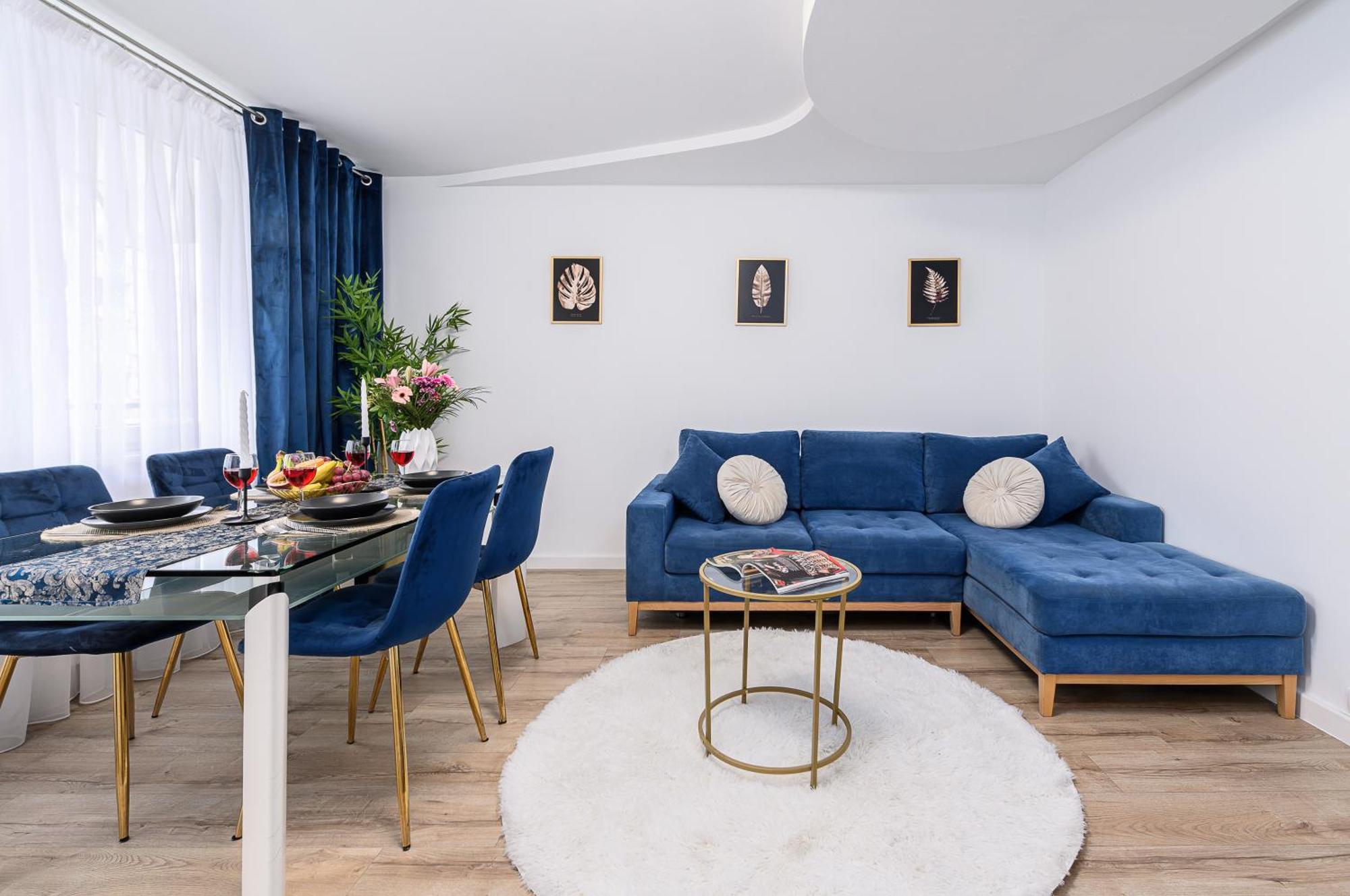 Two-Bedroom Deluxe Apartment