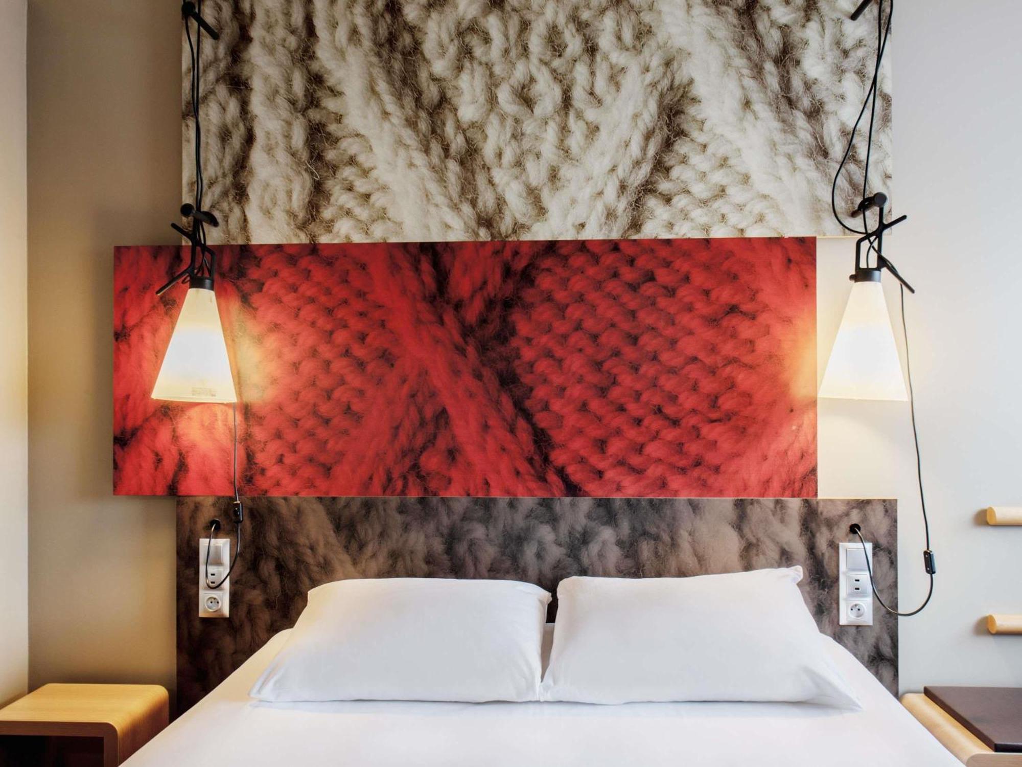 Sweet Queen Room