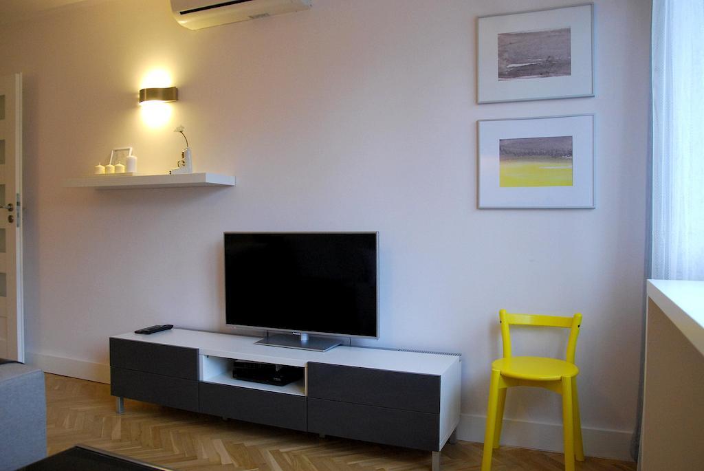 One-Bedroom Apartment Balcony