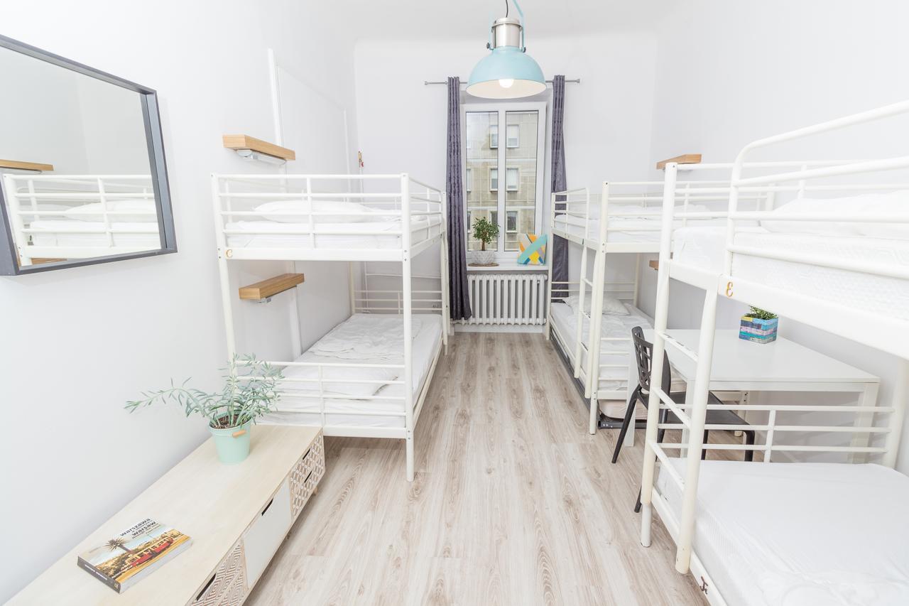 Bed 6-Bed Mixed Dormitory Room