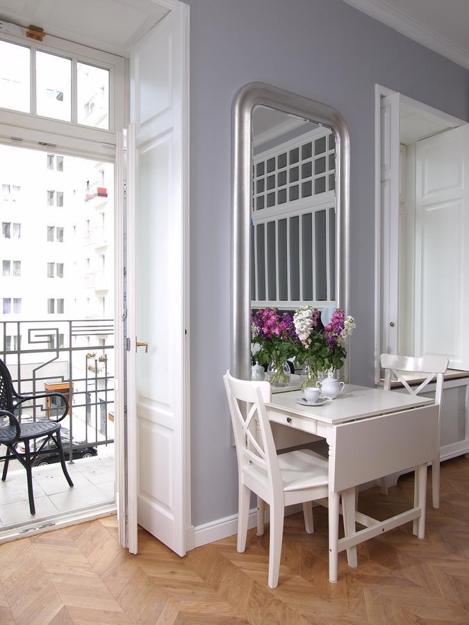 Superior Studio Balcony
