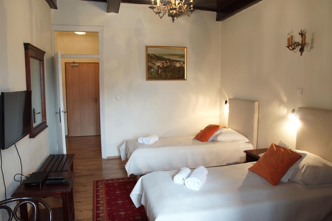 Double or Twin Room 24