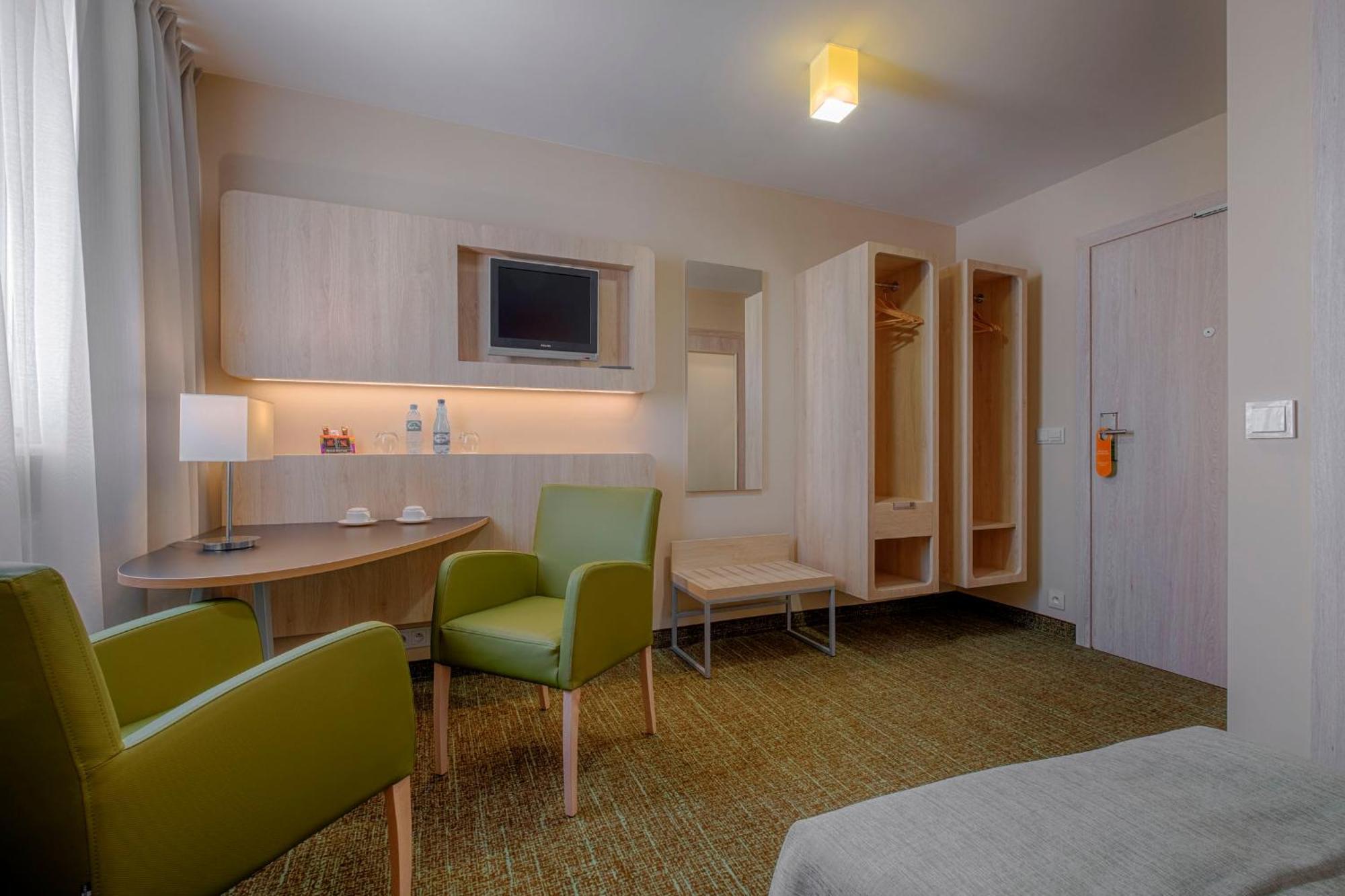 Premium Twin Room