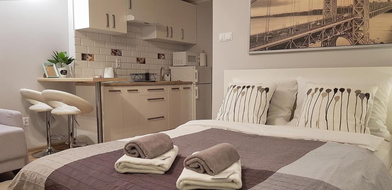 Studio Apartment City View Aleja Jana Pawła II 18