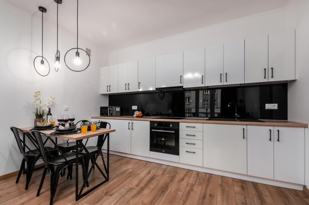 Superior Apartment 46 Krucza Street