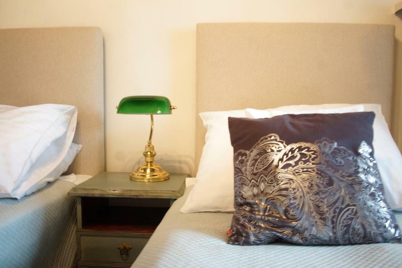 Double or Twin Room 25