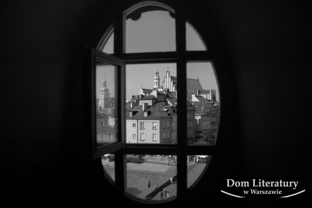 Double or Twin Room 25