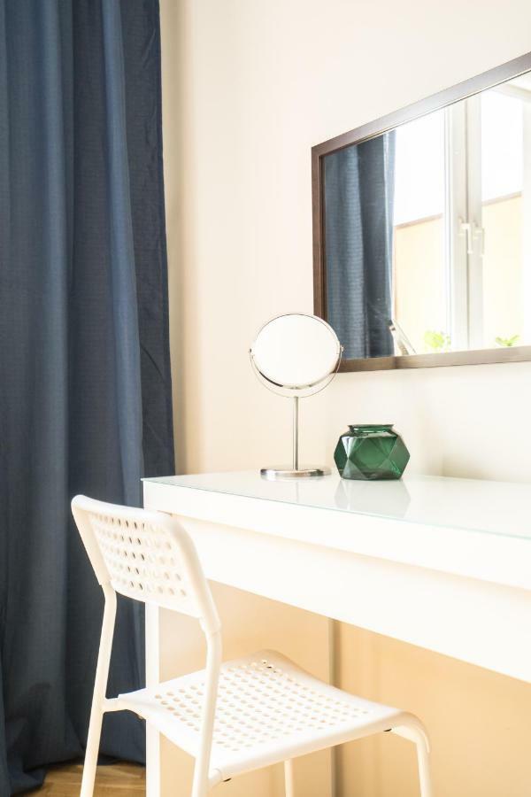 Apartment Terrace