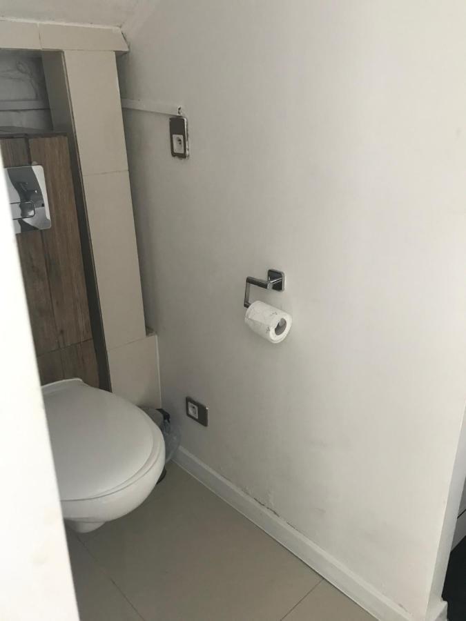 Apartment Shower